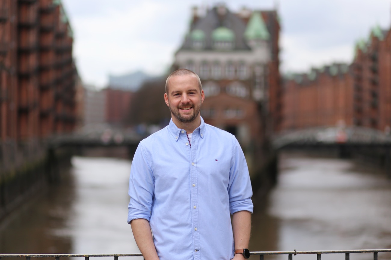 Dennis Marter, Neurodiversitätsberater aus Hamburg